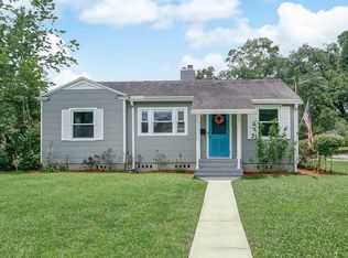 1604 Charon Rd, Jacksonville, FL 32205