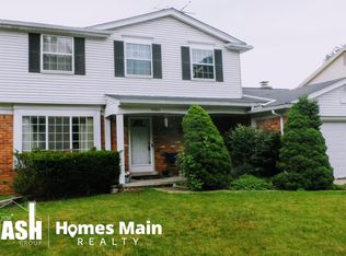 5080 Prentis Dr, Troy, MI