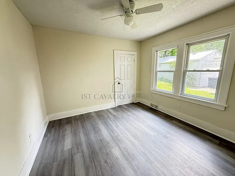 283 Sobul Ave — Photo 6