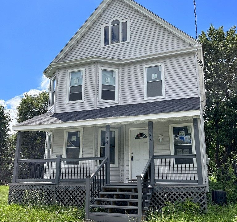 1st image of 134 Richardson Ave