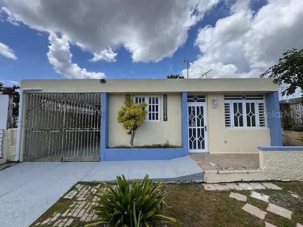 (undisclosed Address), RIO GRANDE, PR 00745
