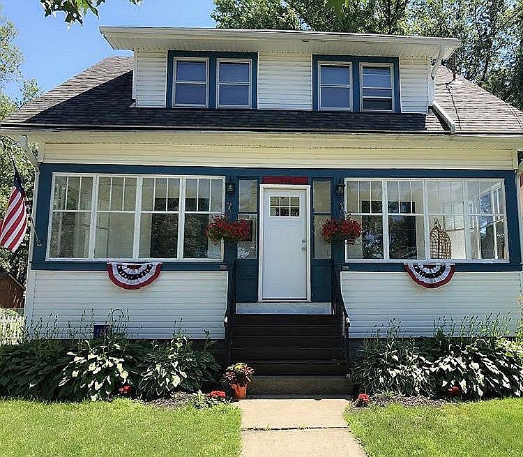 1st image of 276 Prospect Ave