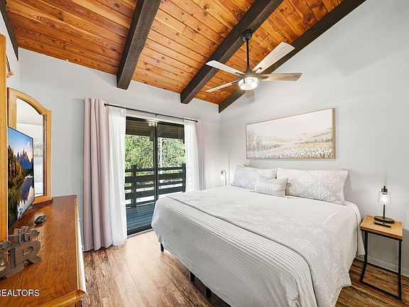 4th image of 1081 Cove Rd APT 634