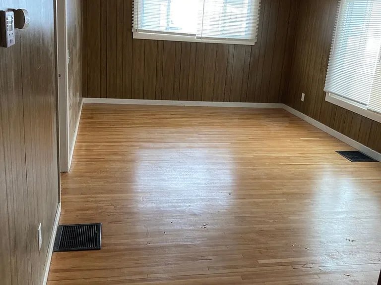 106 Hoover Dr — Photo 6