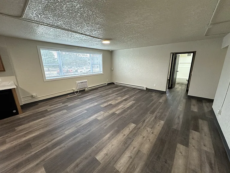 1011 N 2nd St — Photo 3