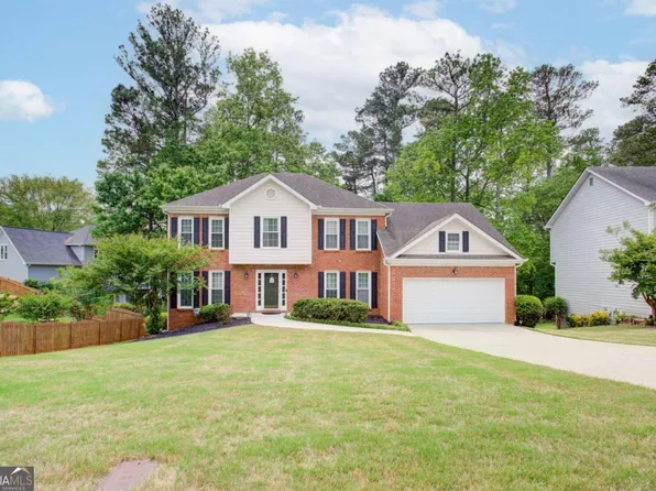 1812 Riverton Dr, Suwanee, GA 30024