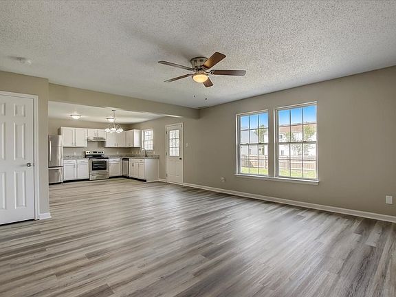 4th image of 8745 Orchard Grove Ln