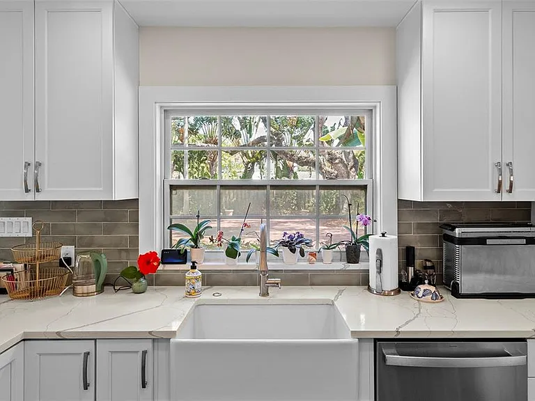 4705 W San Rafael St — Photo 14