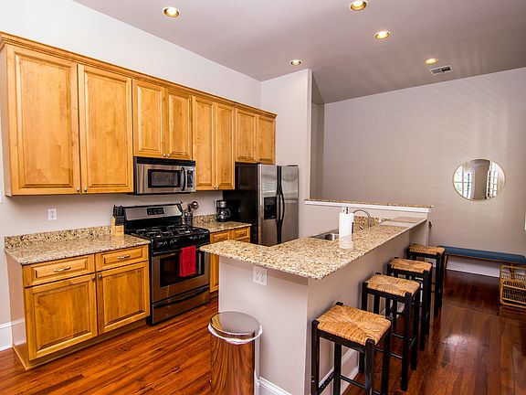 Newly remodeled kitchen.