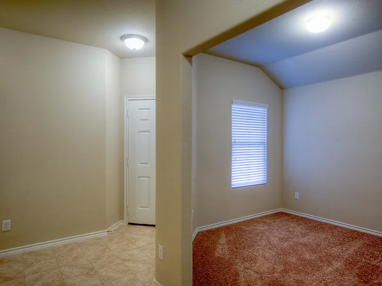 8309 Flythe Mill Rd — Photo 16