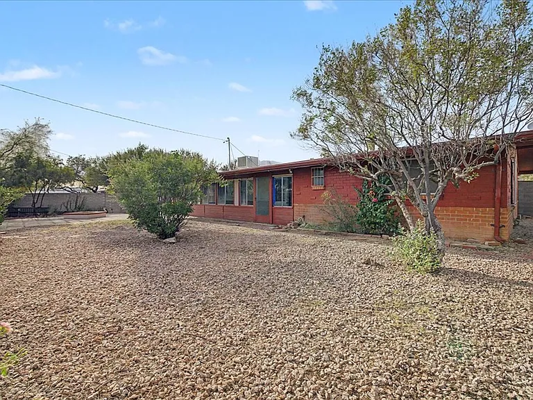 6222 E Eli St — Photo 24