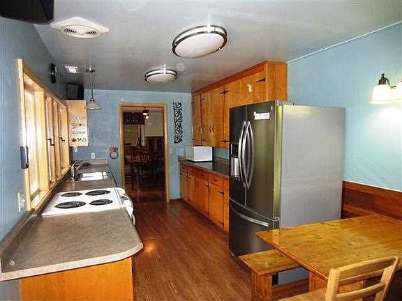 5th image of 214 W Campbell Ave
