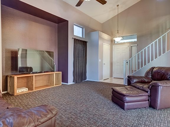 3rd image of 5350 W Huntington Dr