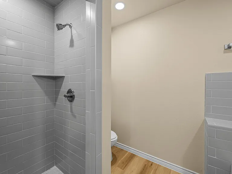 11207 N Cres #2800-B — Photo 19
