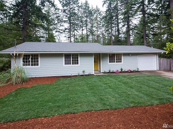 2nd image of 13502 108th Avenue Ct NW