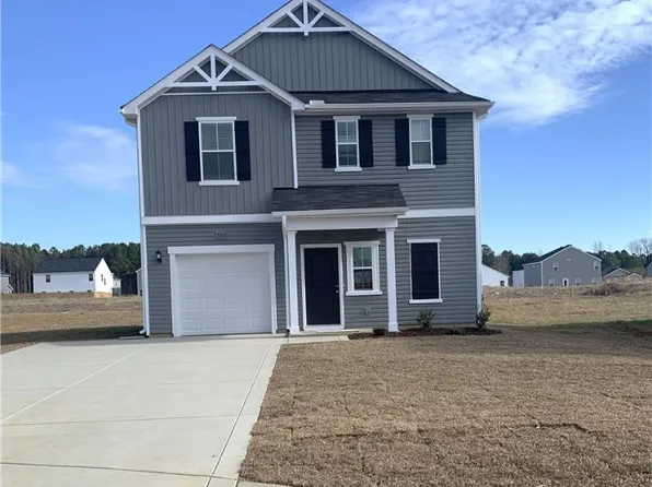 354 Arlington Dr, Raeford, NC 28376