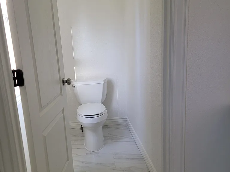 2880 W Ravenna St — Photo 77