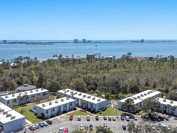2nd image of 201 Pensacola Beach Rd APT A19