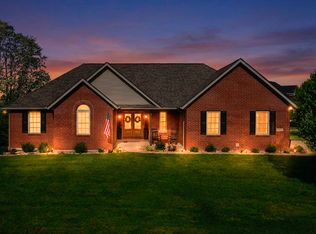 130 Lexington Trl, Dry Ridge, KY 41035