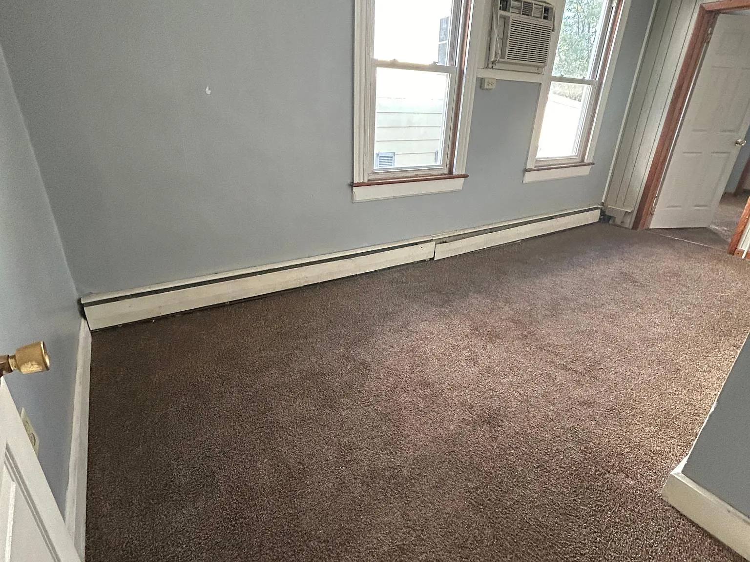 3 bed, 1302 sqft, $1,800 — Photo 4