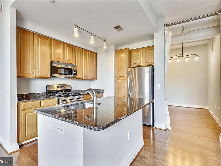 4480 Market Commons Dr #305 — Photo 6