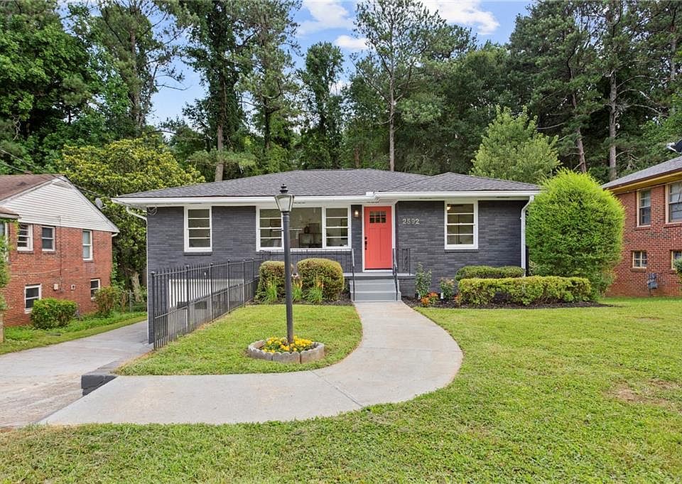1st image of 2592 Hightower Ct NW