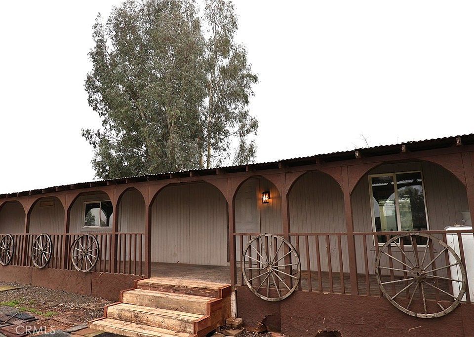 1st image of 22559 Meadowlark Ln