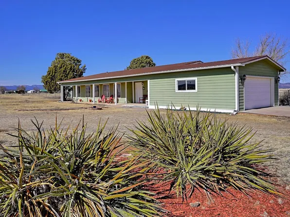 33 Jensen Ln, Edgewood, NM 87015