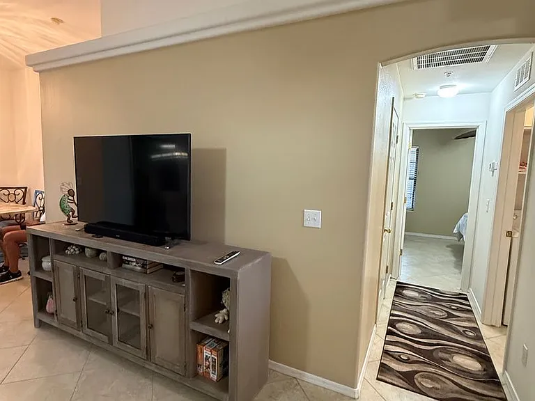 2460 Hummingbird Ln #101 — Photo 4