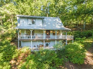 285 Smokey Ridge Loop, Waynesville, NC 28786