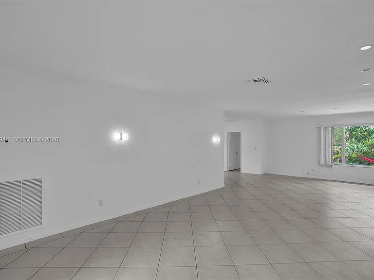 8851 Byron Ave — Photo 12