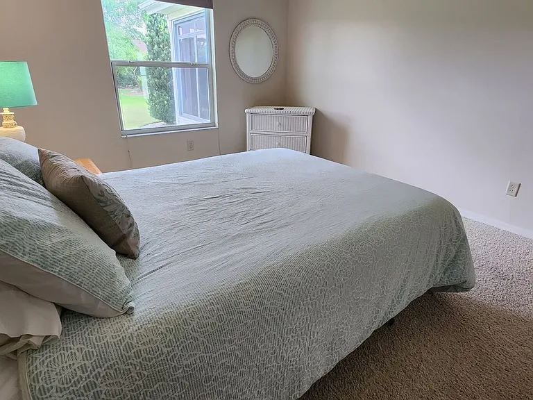 916 Eastmont Ct — Photo 27