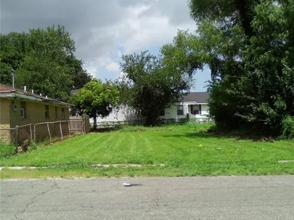 2032 France St, New Orleans, LA 70117