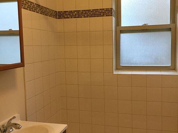 4th image of 2619 W Wellington Ave APT 3D