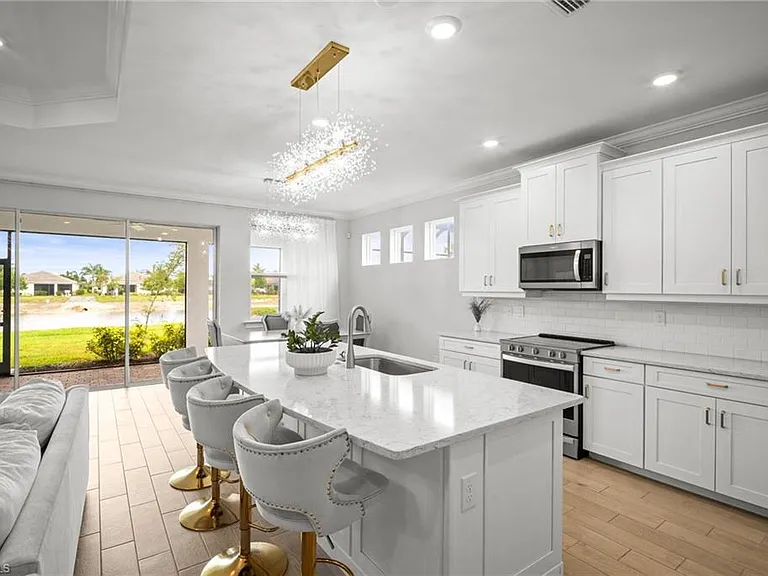 28041 Captiva Shell Loop — Photo 6