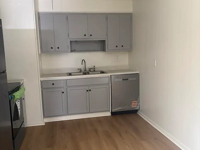 1813 Empress Ave — Photo 17