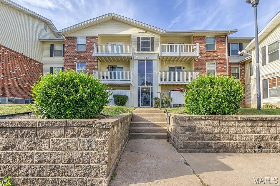 1st image of 1464 Hawks Nest Ct #27