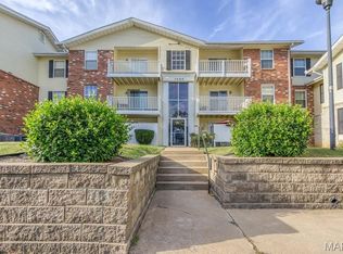 1464 Hawks Nest Ct #27, Saint Charles, MO 63303