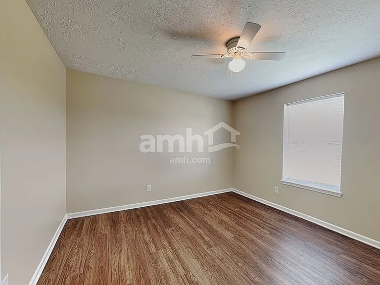 8193 Tasman Dr — Photo 18