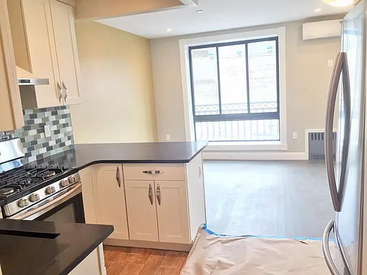 Rented by Remax Real Estate Professionals | media 5