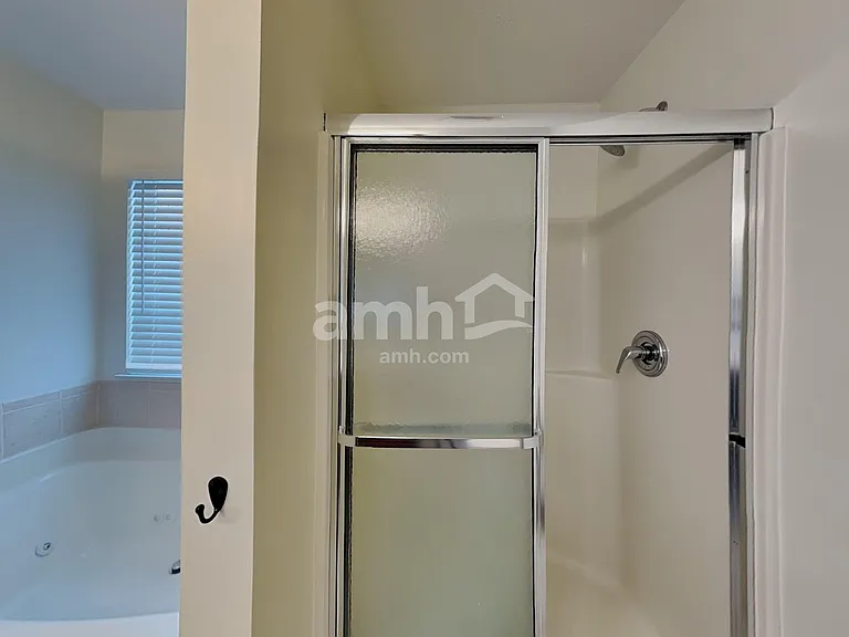 9302 Hardwicke Ln — Photo 14