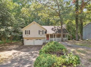 411 Walnut Dr, Woodstock, GA 30189