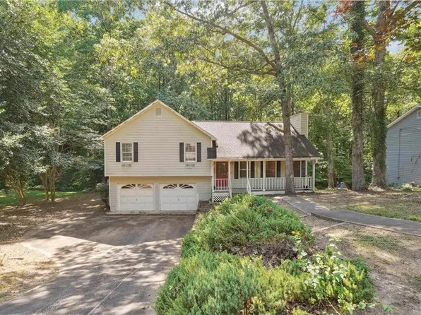 411 Walnut Dr, Woodstock, GA 30189