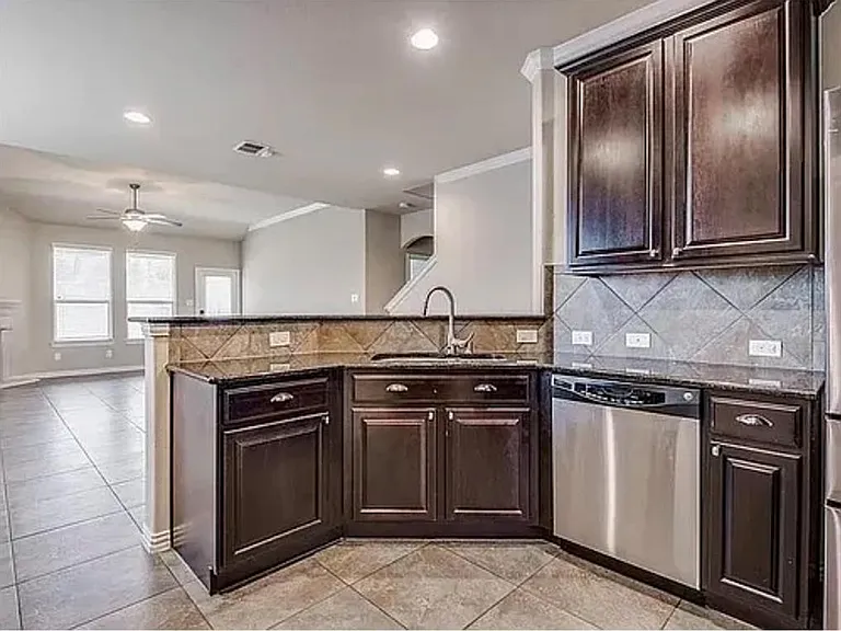 12532 Ocean Spray Dr — Photo 5