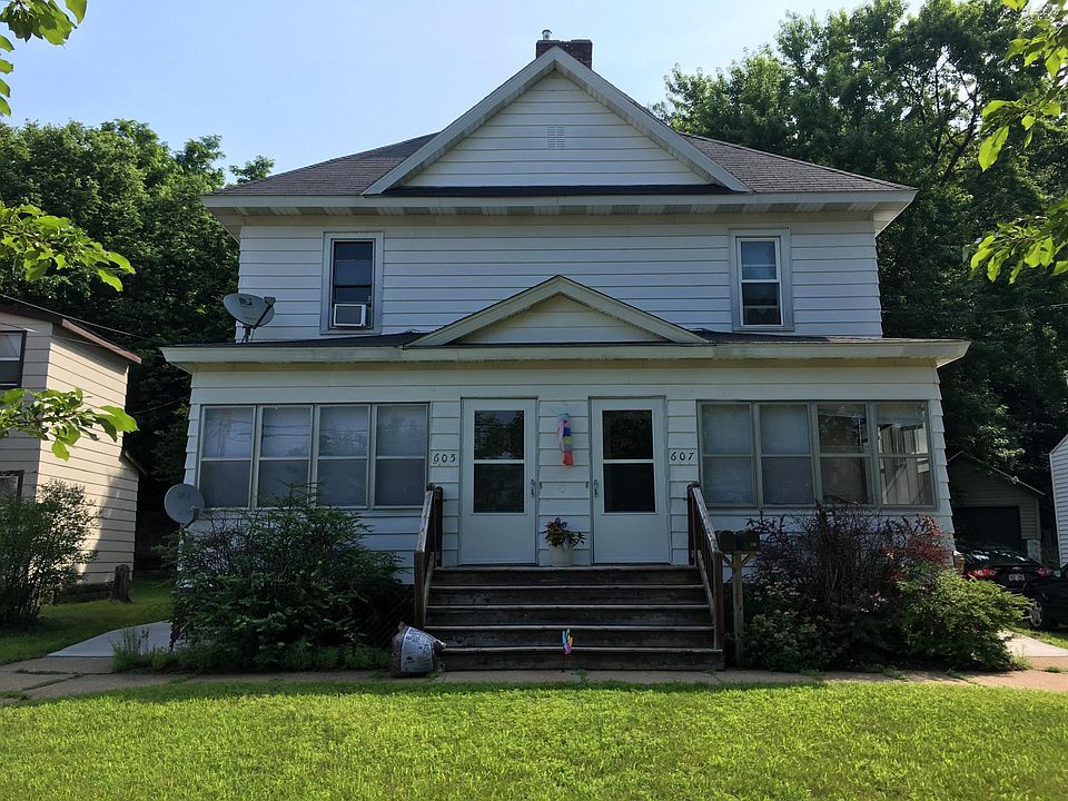 Front of house, porch