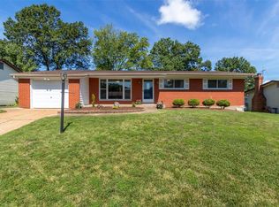 2849 Woodbury Dr, Saint Louis, MO