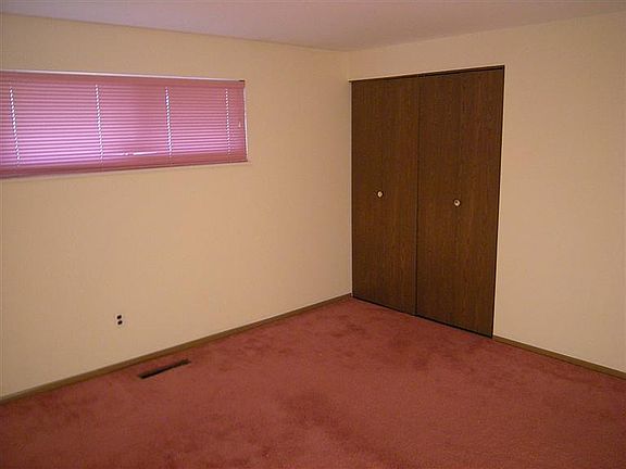5th image of 2237 Norway Dr