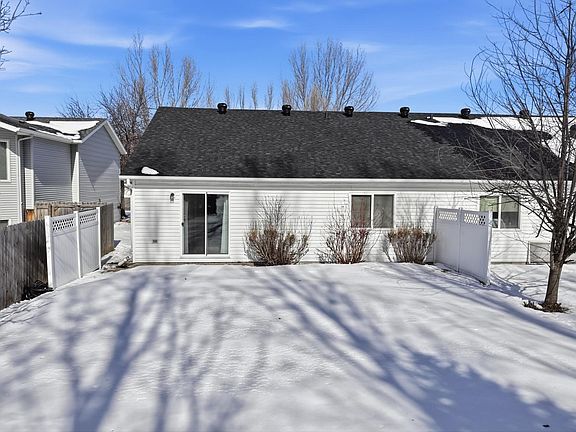4th image of 1327 32nd Street Cir S