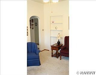 4th image of 558 Woodward Ave