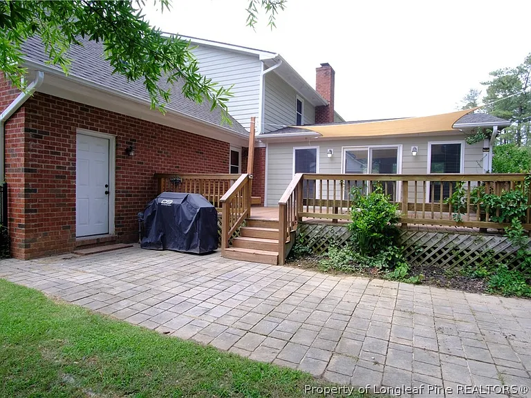 1987 Penrose Dr — Photo 28